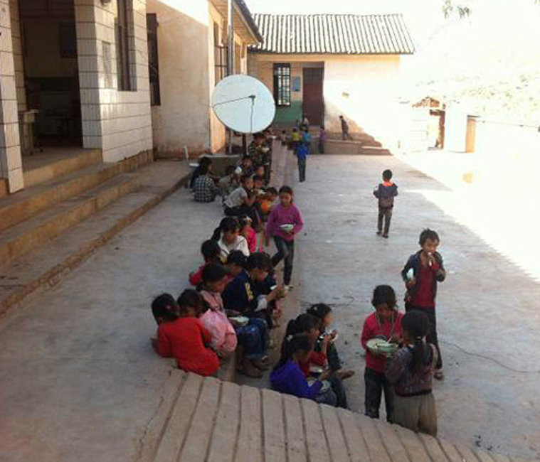 Nơi các em ăn trưa. Nơi các em ăn trưa