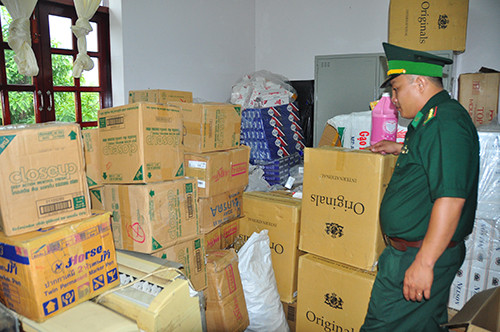 Tang vật tạm giữ tại Đồn biên phòng Vĩnh Nguơn 