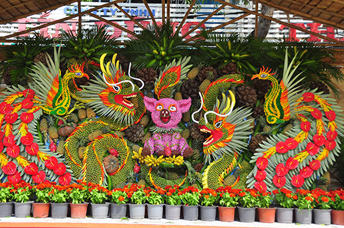 Cận cảnh đường hoa Cần Thơ làm từ 80.000 chậu hoa tươi ảnh 9