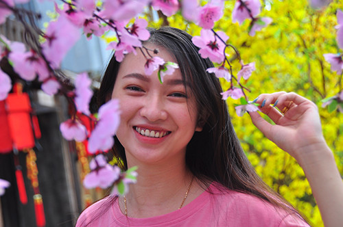 Giới trẻ 'mê mẩn' phố ông Đồ ở Cần Thơ ảnh 6