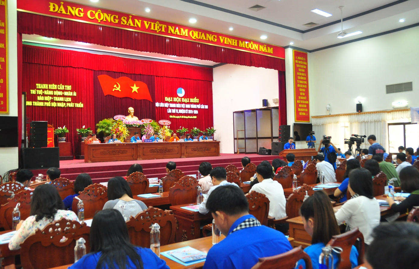 Anh Huỳnh Thái Nguyên tái đắc cử Chủ tịch Hội LHTN Việt Nam TP Cần Thơ ảnh 4