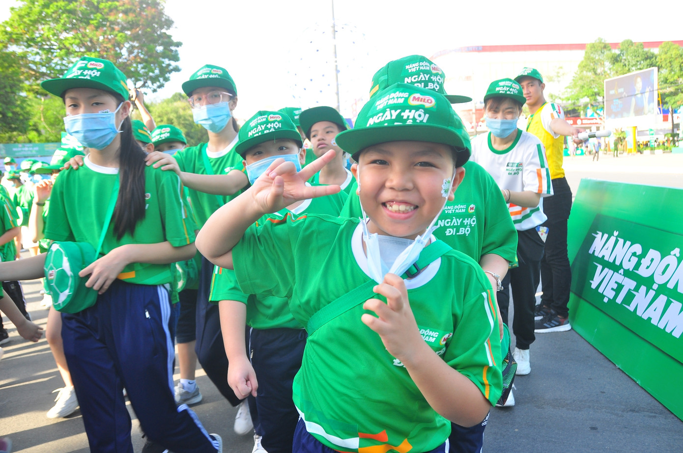 Gần 3.000 người tham gia đi bộ ‘cho một trái tim khoẻ’ ảnh 5