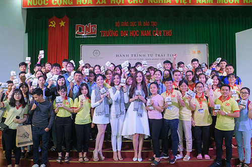 Hoa Khôi Huỳnh Thúy Vi: Học vấn và tri thức là hành trang quý giá nhất ảnh 7