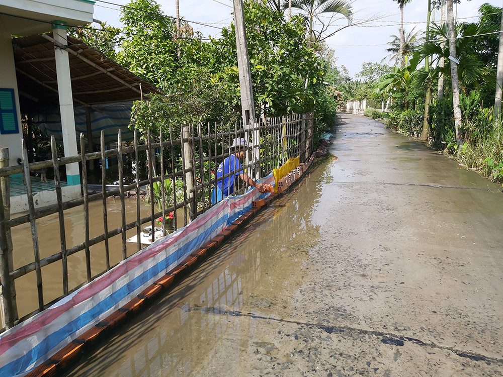Người Cần Thơ vật lộn trong biển nước, học sinh tiếp tục được nghỉ học ảnh 18