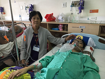 Cô gái Sóc Trăng vượt gần 200 km hiến máu cứu người ảnh 4