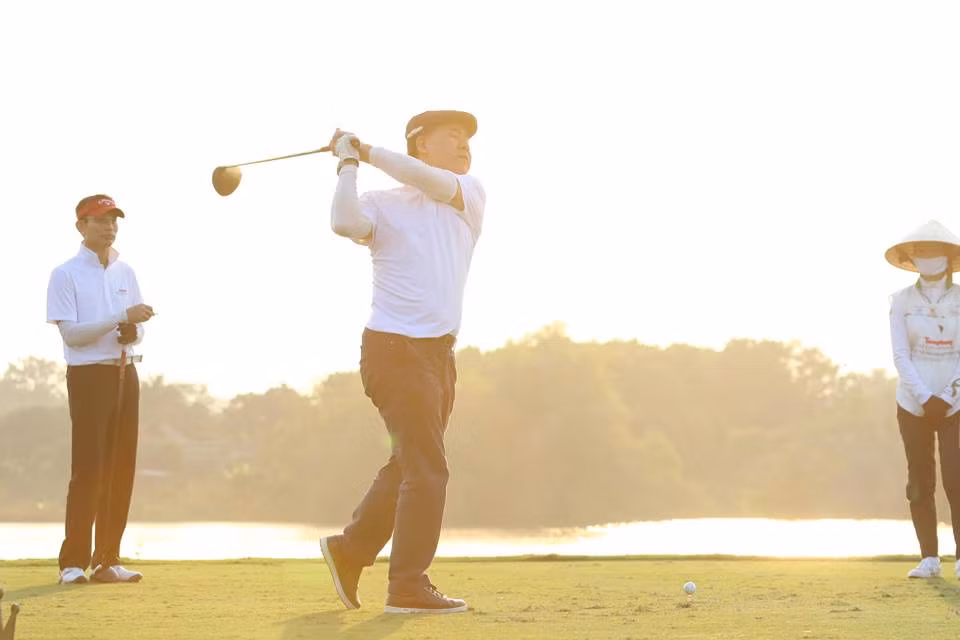 144 golfer và 6 giờ trải nghiệm thú vị trên sân Kings Course ảnh 4