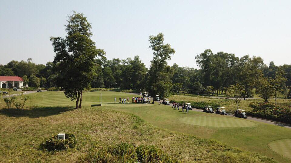 144 golfer và 6 giờ trải nghiệm thú vị trên sân Kings Course ảnh 30