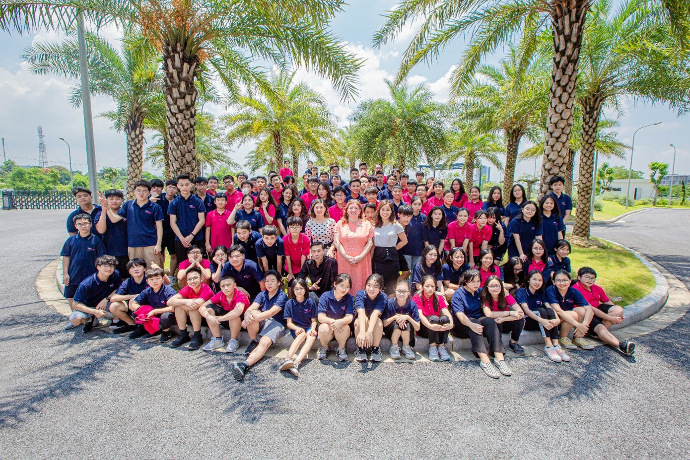 Tỷ lệ tiêu chuẩn của Australia là một thầy cô phụ trách 20 học sinh ở ký túc xá, nhưng hiện TH School đang duy trì tỷ lệ 1 thầy cô chăm sóc 15 học sinh.