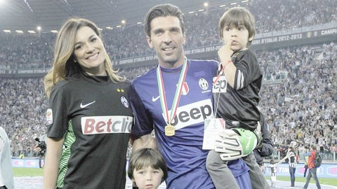 Tổ ấm hạnh phúc của Buffon và Alena chỉ còn là quá khứ