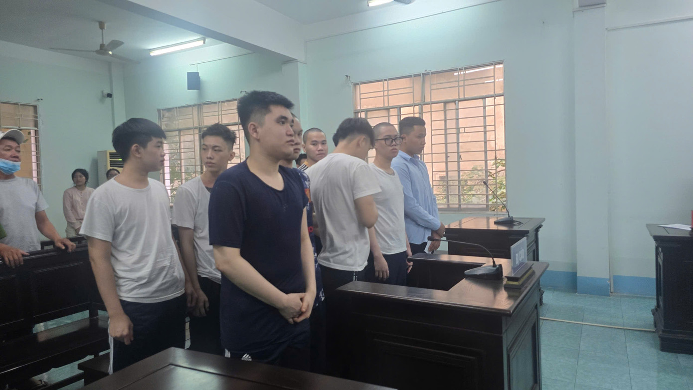 Các bị cáo tại phiên tòa.