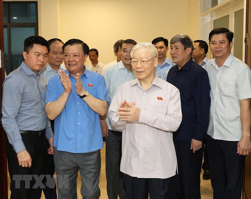 Buổi tiếp xúc cử tri được tổ chức trước kỳ họp thứ năm, Quốc hội khóa XV. (Ảnh: Trí Dũng/TTXVN) Buổi tiếp xúc cử tri được tổ chức trước kỳ họp thứ năm, Quốc hội khóa XV. (Ảnh: Trí Dũng/TTXVN)