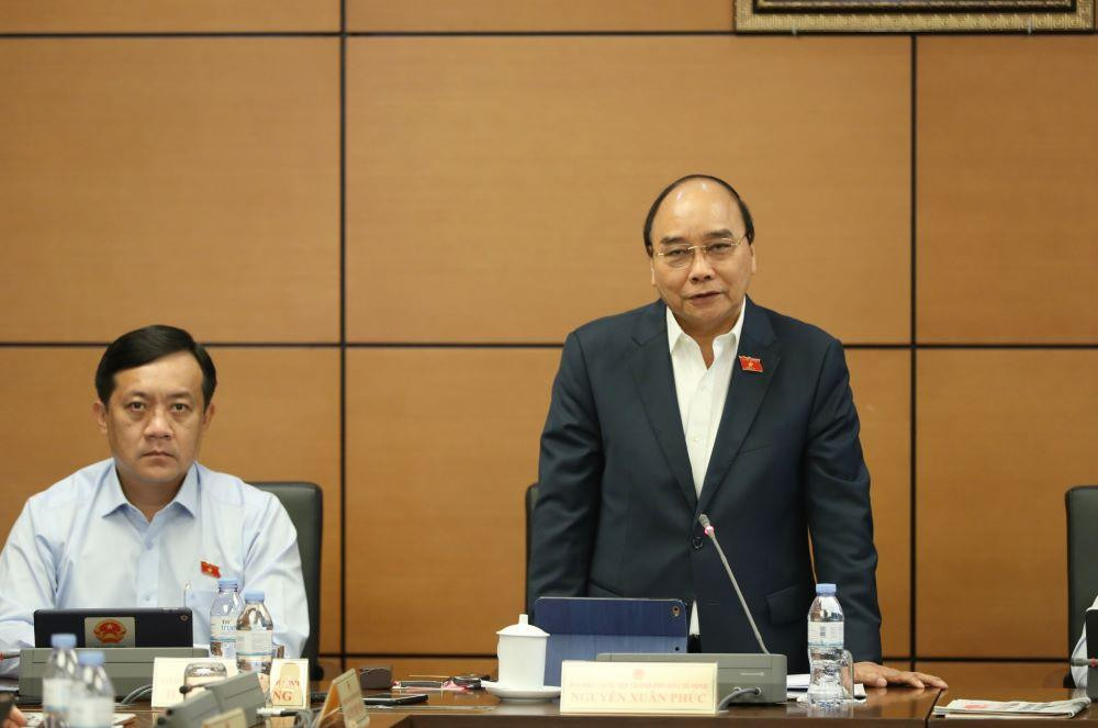 Chủ tịch nước Nguyễn Xuân Phúc phát biểu tại tổ (ảnh Nhật Minh) Chủ tịch nước Nguyễn Xuân Phúc phát biểu tại tổ (ảnh Nhật Minh)