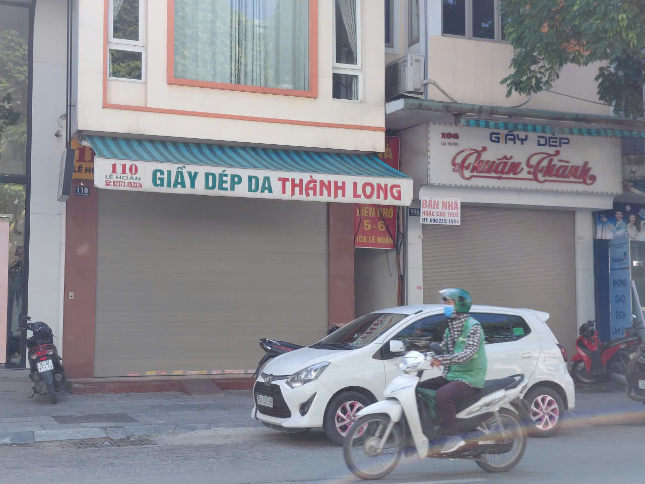 Được biết, nhiều cửa hàng đã đóng cửa nhiều ngày qua