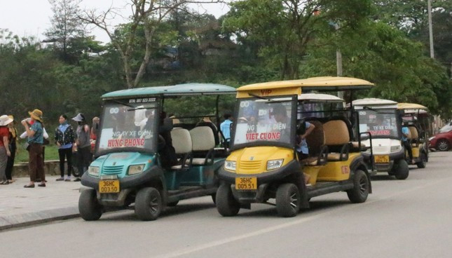 Xe điện tại TP. Sầm Sơn. Xe điện tại TP. Sầm Sơn.