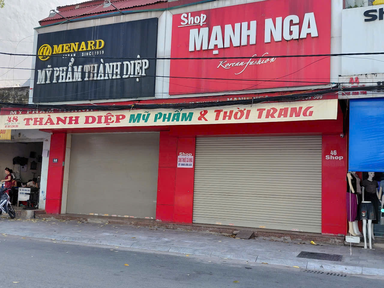 Các cửa hàng đóng cửa chủ yếu là đang kinh doanh các mặt hàng như quần áo, giày dép, mỹ phẩm, đồ gia dụng, cơ sở làm đẹp…