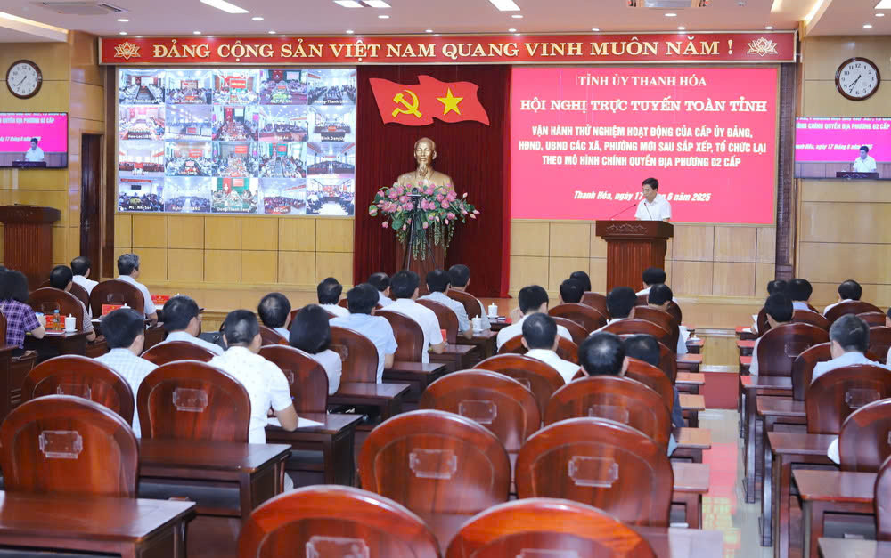 Toàn cảnh hội nghị Toàn cảnh hội nghị