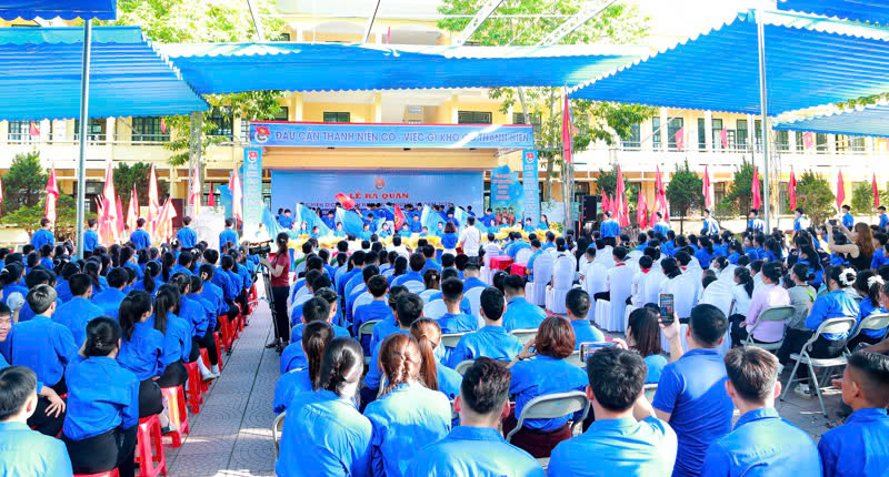 Toàn cảnh buổi lễ. Toàn cảnh buổi lễ.