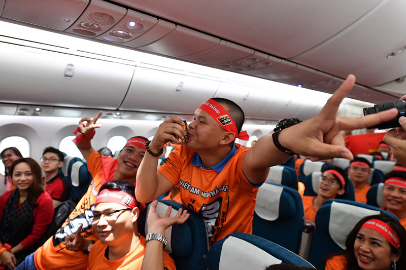 Thắng Yemen 2-0, tuyển Việt Nam rộng cửa đi tiếp ở Asian Cup ảnh 1