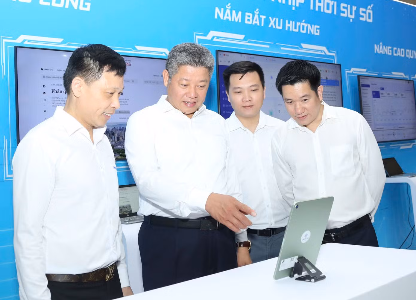 Theo khảo sát, 25% cơ quan báo chí ứng dụng AI vào hoạt động của tòa soạn.