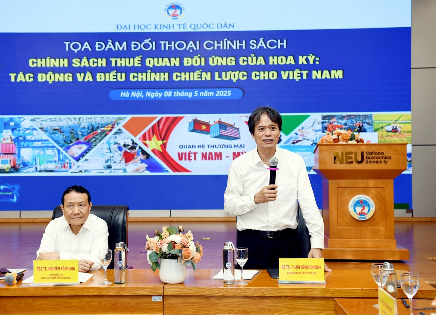 Hội thảo thu hút đông đảo chuyên gia, diễn giả tham gia.