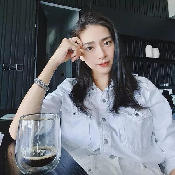 Căn hộ cao cấp được chính tay Ngô Thanh Vân trang trí theo sở thích và phong cách của mình.