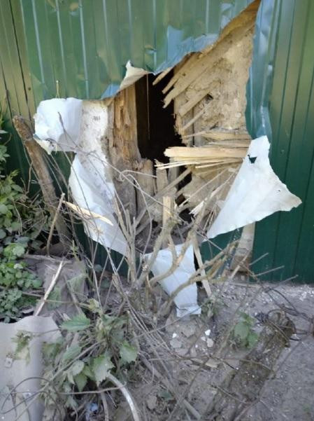 Nhiều công trình bị hư hại do vụ tấn công. Ảnh: Telegram