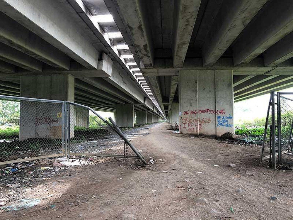 Sở Giao thông TPHCM lý giải đề xuất làm đường dưới cao tốc ảnh 2