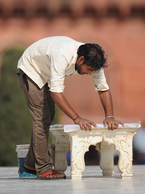 Công nương Kate đeo khuyên tai mua 200 ngàn đồng ở chợ ảnh 10