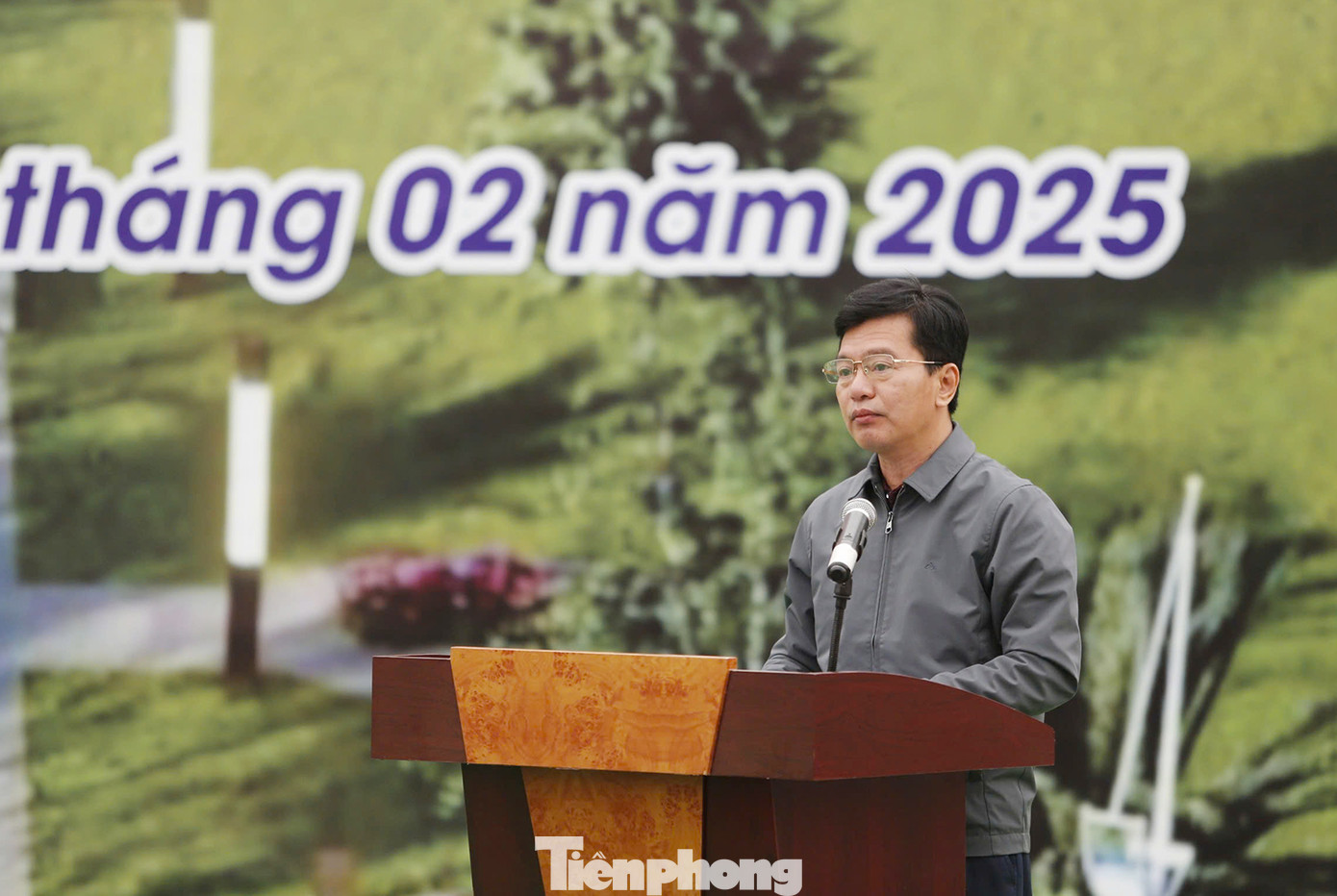 Theo ông Tạ Mạnh Cường - Phó Chủ tịch UBND huyện Mường Ảng, công trình này có ý nghĩa đặc biệt quan trọng, sau khi hoàn thành, bàn giao đưa vào sử dụng sẽ đáp ứng nhu cầu vui chơi, sinh hoạt cộng đồng, giải trí, thể dục, thể thao, thư giãn, cải thiện môi trường, nâng cao chất lượng cuộc sống của nhân dân. Theo ông Tạ Mạnh Cường - Phó Chủ tịch UBND huyện Mường Ảng, công trình này có ý nghĩa đặc biệt quan trọng, sau khi hoàn thành, bàn giao đưa vào sử dụng sẽ đáp ứng nhu cầu vui chơi, sinh hoạt cộng đồng, giải trí, thể dục, thể thao, thư giãn, cải thiện môi trường, nâng cao chất lượng cuộc sống của nhân dân.