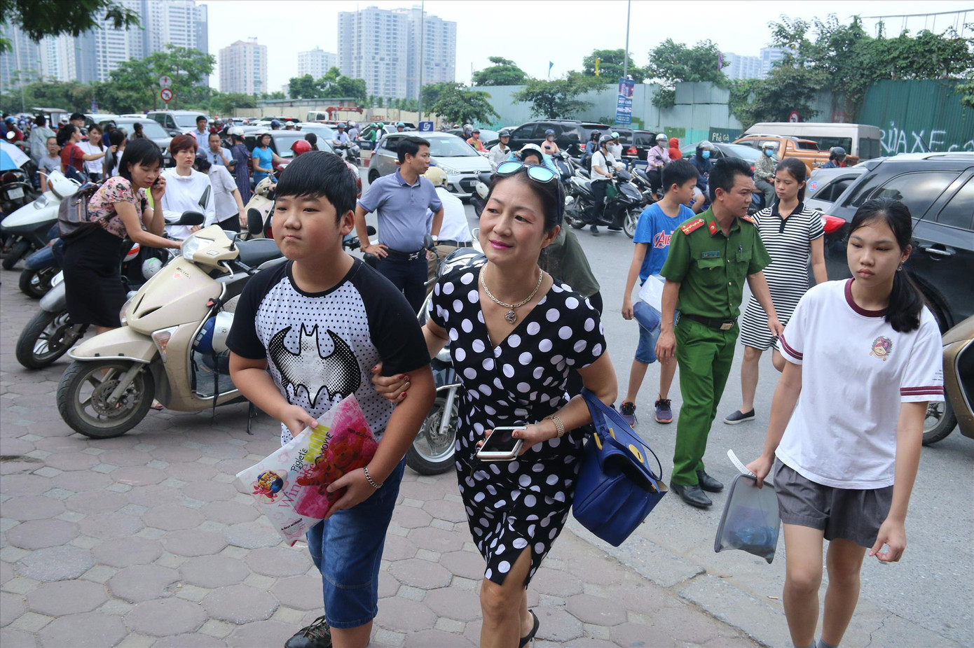 Giữ hay bỏ trường chuyên, Bộ Giáo dục lên tiếng ảnh 1