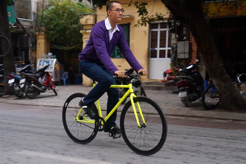 Đạp nhanh kiểu xe đua cũng ổn