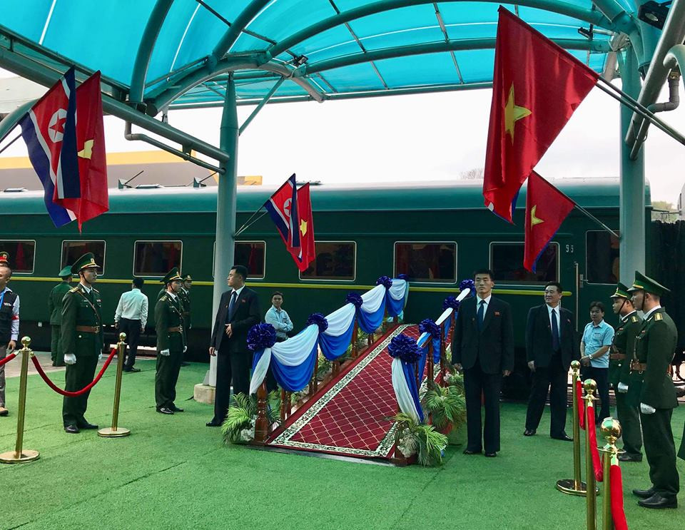 Đoàn tàu bọc thép Triều Tiên đã vào ga Đồng Đăng ảnh 4