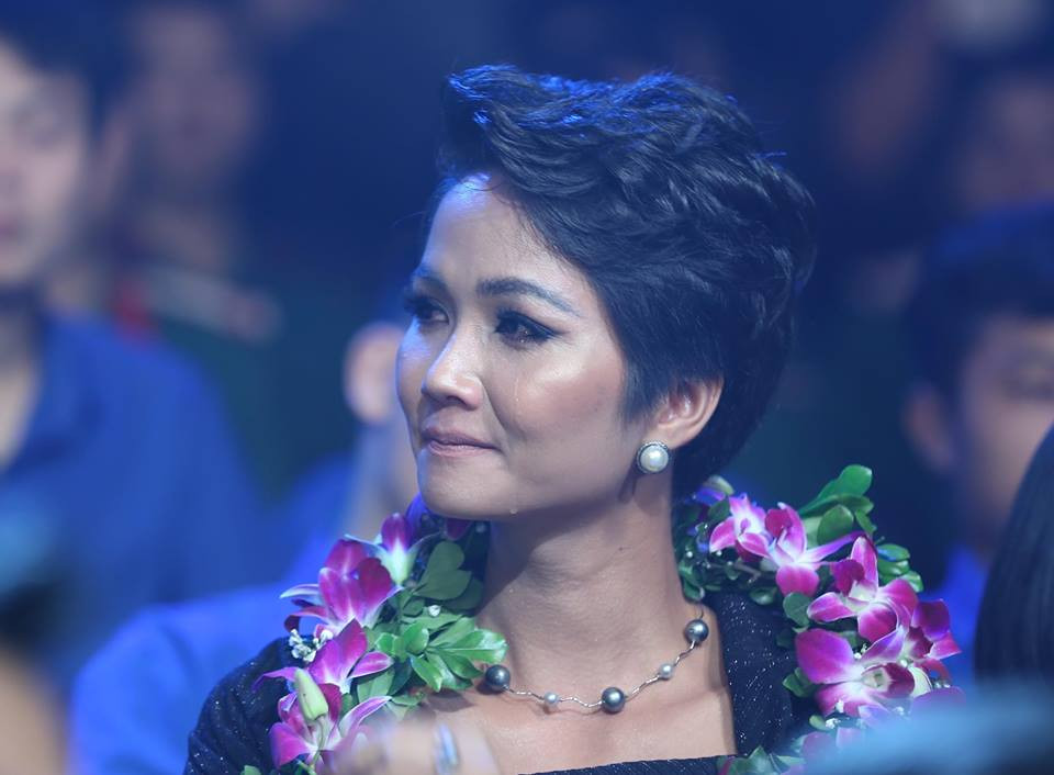 Xướng tên H'hen Niê, Quang Hải trong top 10 Gương mặt trẻ Việt Nam tiêu biểu ảnh 29