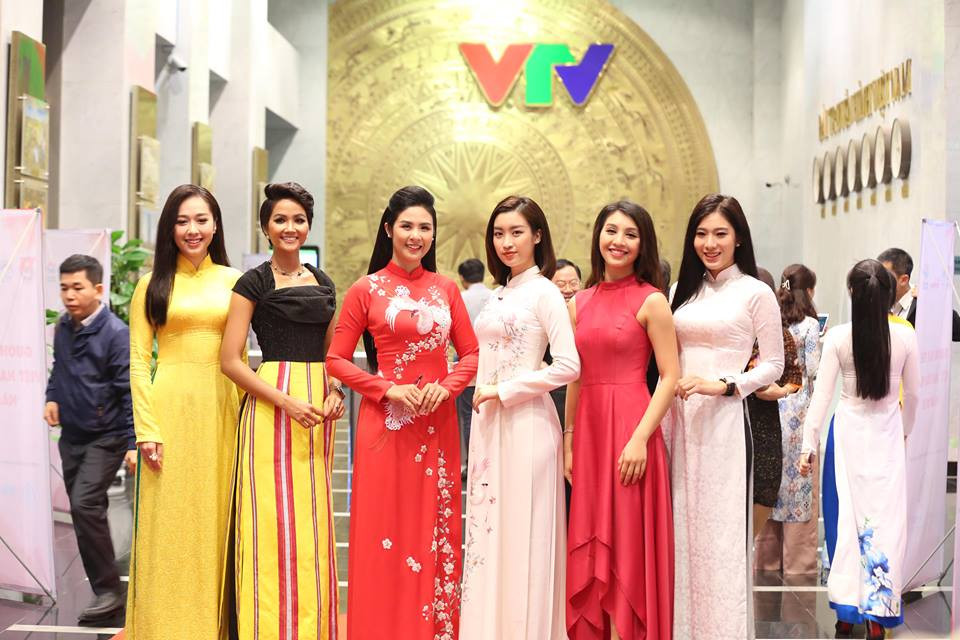 Xướng tên H'hen Niê, Quang Hải trong top 10 Gương mặt trẻ Việt Nam tiêu biểu ảnh 51