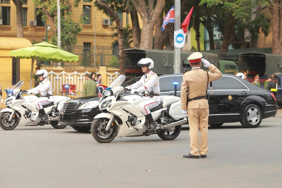 Lãnh đạo Việt Nam đón tiếp Chủ tịch Triều Tiên ảnh 19