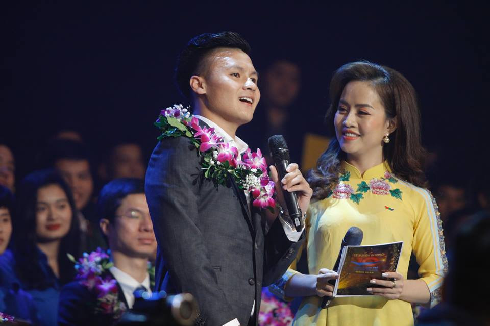 Xướng tên H'hen Niê, Quang Hải trong top 10 Gương mặt trẻ Việt Nam tiêu biểu ảnh 14