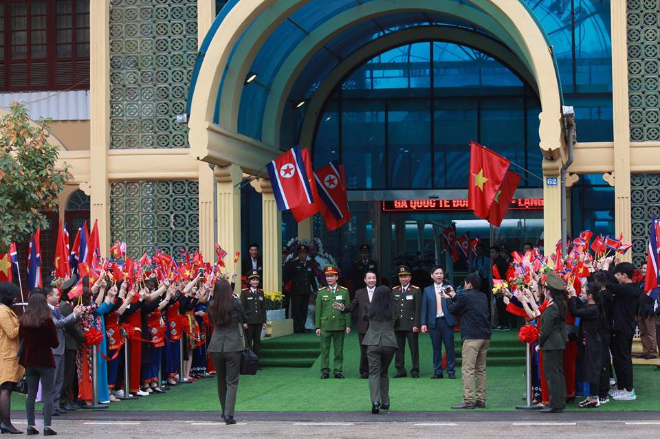 Đoàn tàu bọc thép Triều Tiên đã vào ga Đồng Đăng ảnh 9