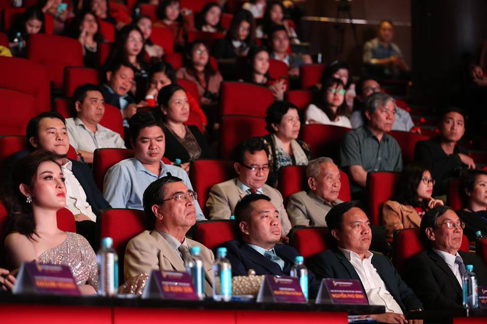 Xướng tên hai Đại sứ Thiện chí Hoa Anh Đào năm 2019 ảnh 52