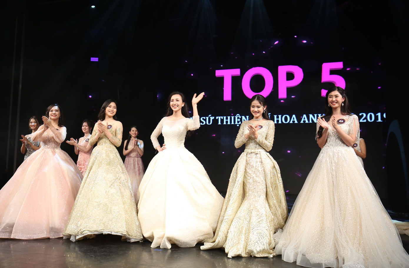 Xướng tên hai Đại sứ Thiện chí Hoa Anh Đào năm 2019 ảnh 14