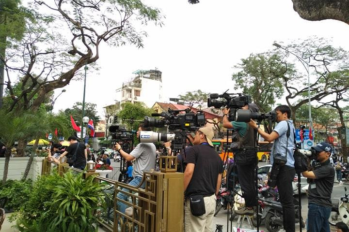 Lãnh đạo Việt Nam đón tiếp Chủ tịch Triều Tiên ảnh 29