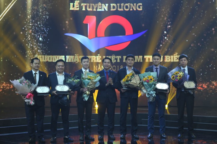 Xướng tên H'hen Niê, Quang Hải trong top 10 Gương mặt trẻ Việt Nam tiêu biểu ảnh 12