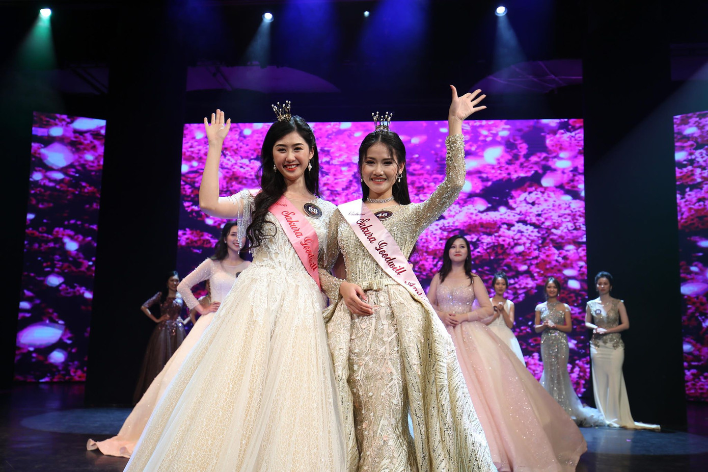 Xướng tên hai Đại sứ Thiện chí Hoa Anh Đào năm 2019 ảnh 2