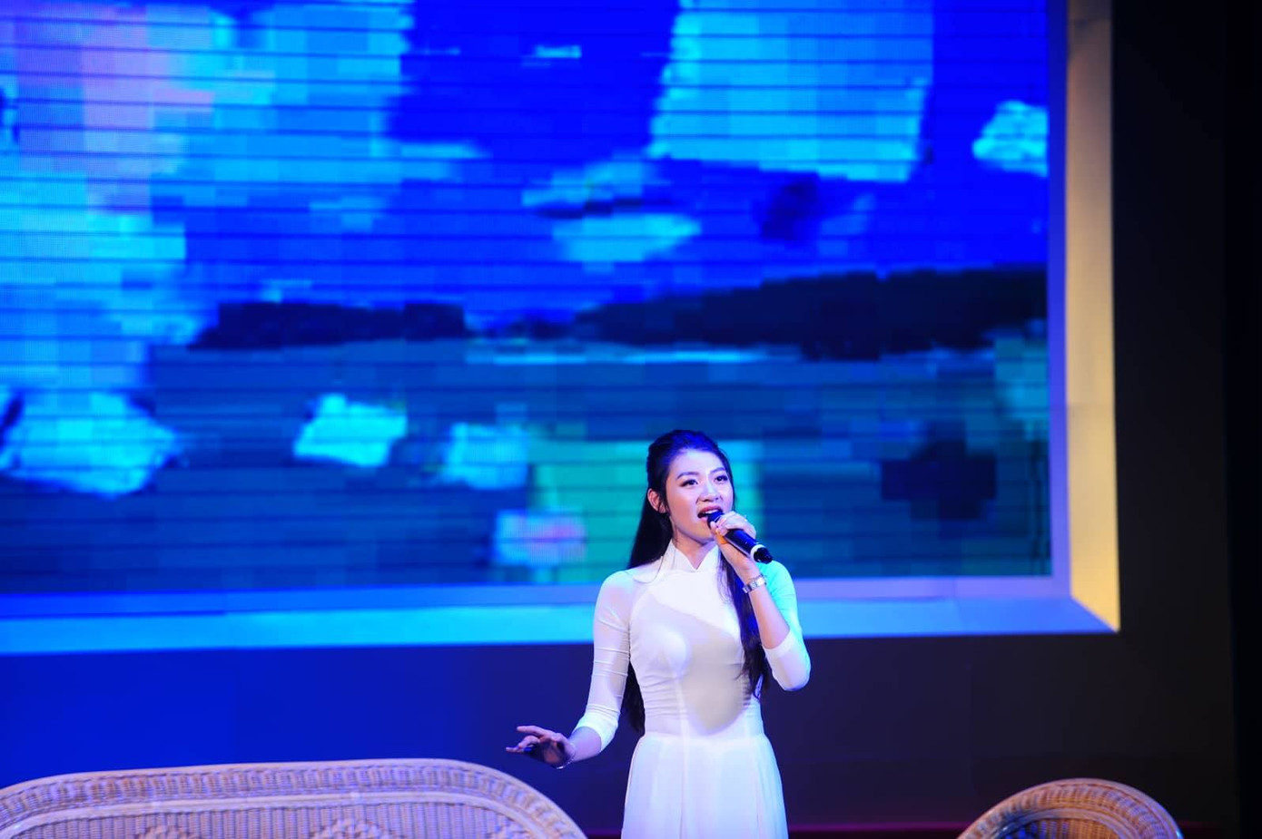 Các Gương mặt trẻ VN tiêu biểu hát ‘Nối vòng tay lớn’ kết thúc chuỗi tuyên dương ảnh 18