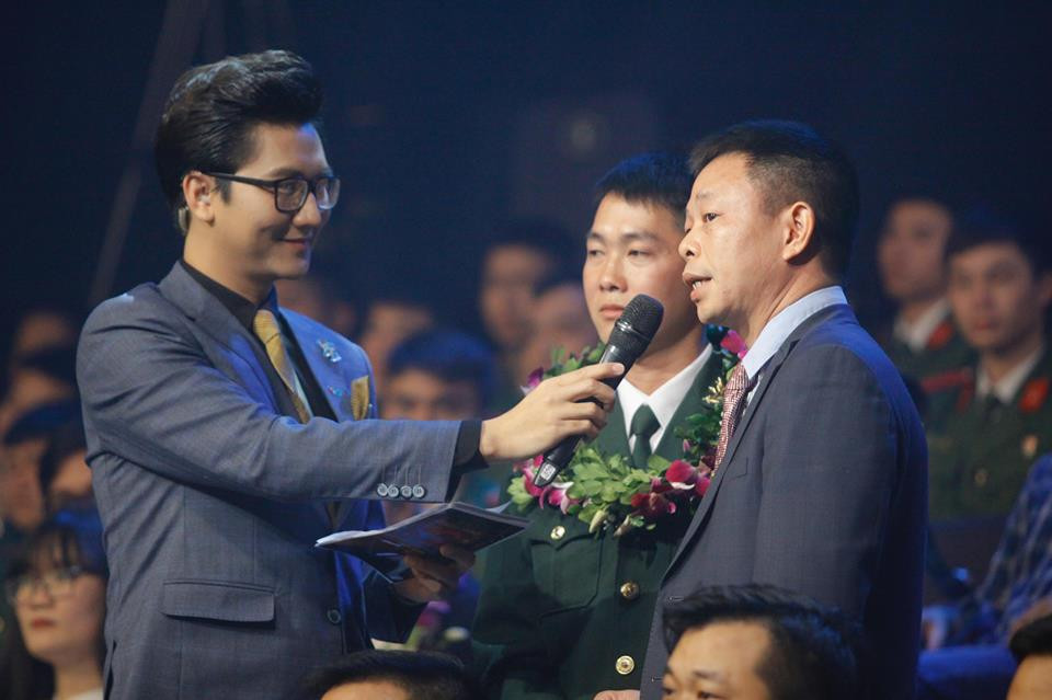 Xướng tên H'hen Niê, Quang Hải trong top 10 Gương mặt trẻ Việt Nam tiêu biểu ảnh 27