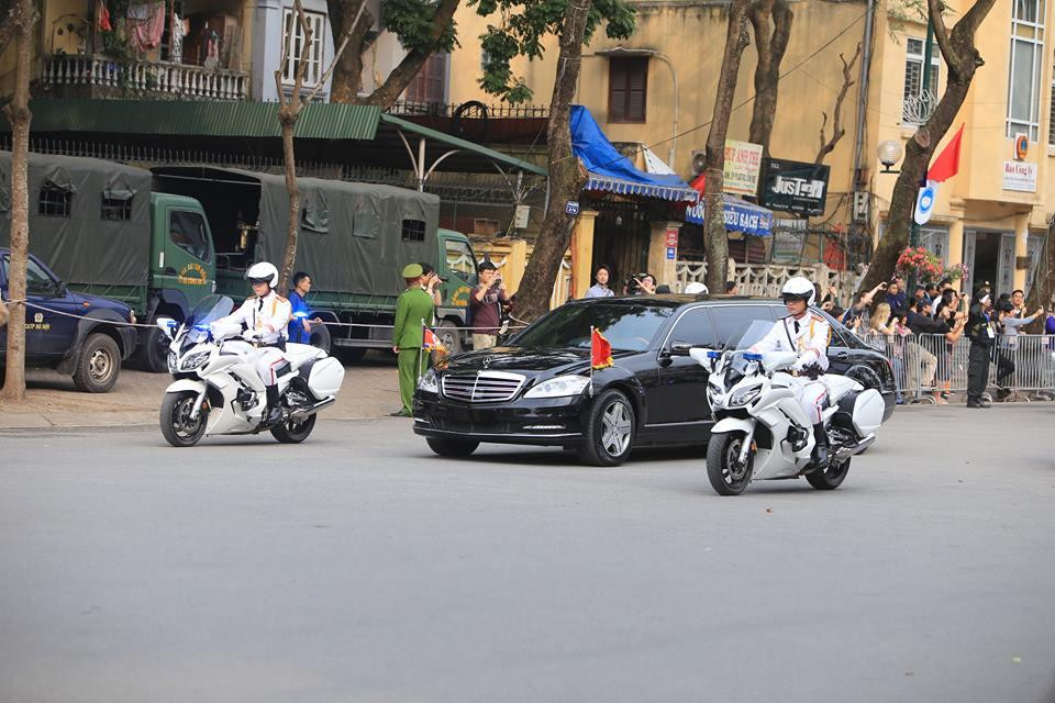 Lãnh đạo Việt Nam đón tiếp Chủ tịch Triều Tiên ảnh 17