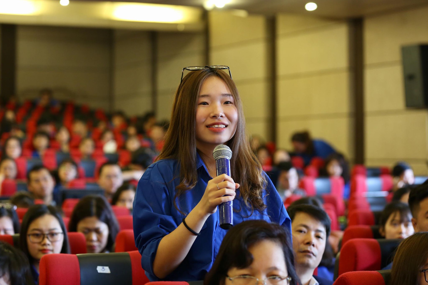 Anh Lê Quốc Phong: 3 nữ là Gương mặt trẻ Việt Nam tiêu biểu 2018 ảnh 16