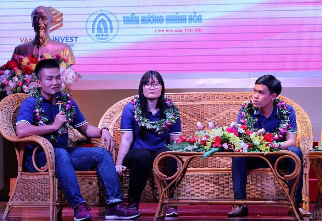 Các Gương mặt trẻ VN tiêu biểu hát ‘Nối vòng tay lớn’ kết thúc chuỗi tuyên dương ảnh 14