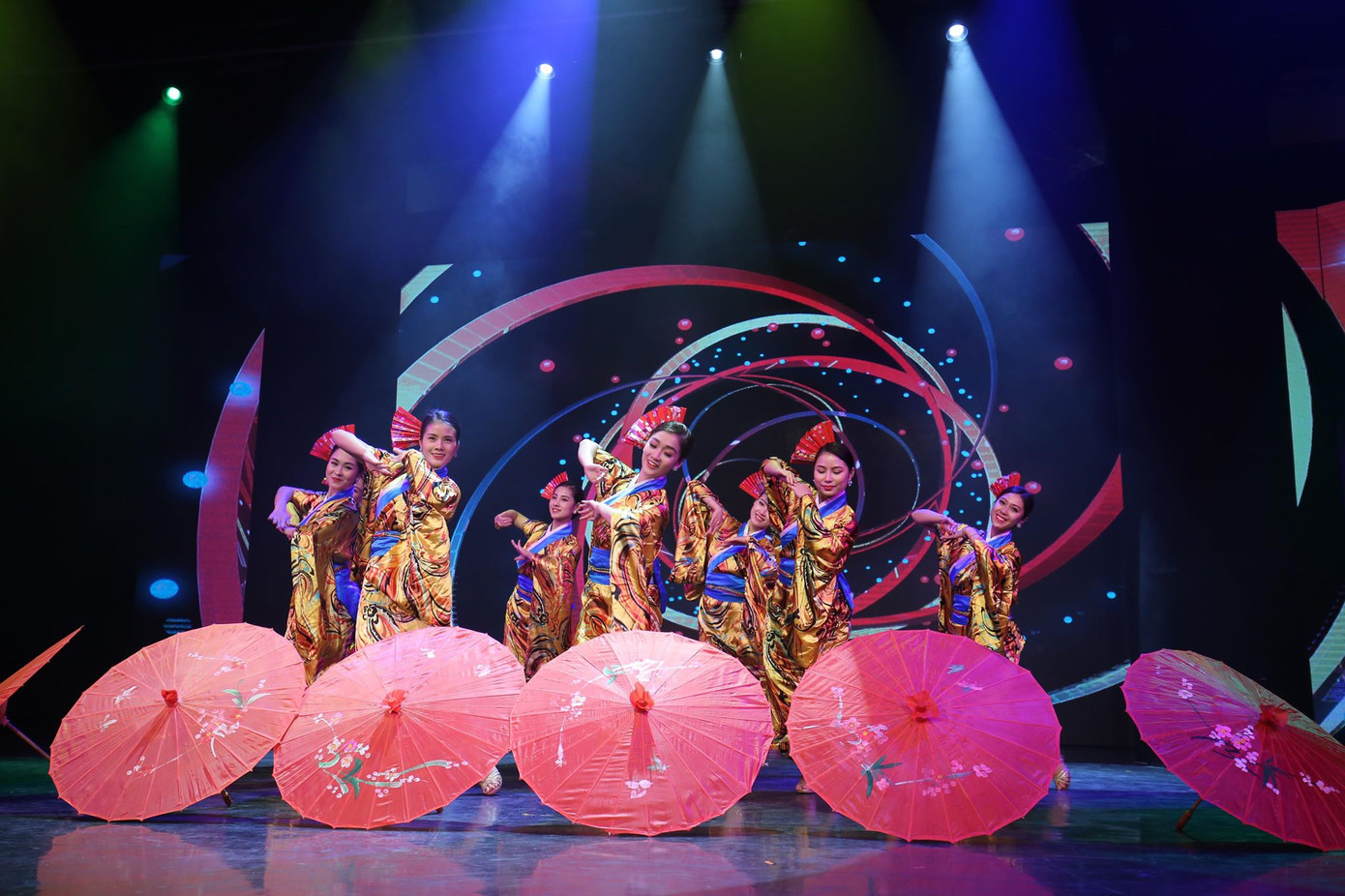 Xướng tên hai Đại sứ Thiện chí Hoa Anh Đào năm 2019 ảnh 25