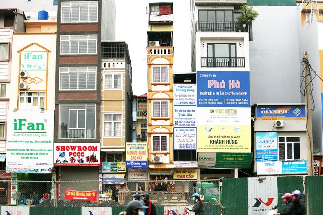 Ngổn ngang ở nút thắt của “đường cong mềm mại“ ảnh 14