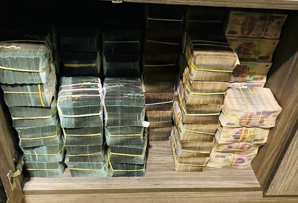 Số tài sản khổng lồ trong đường dây lừa đảo Mr. Pips bị Công an TP Hà Nội thu giữ.